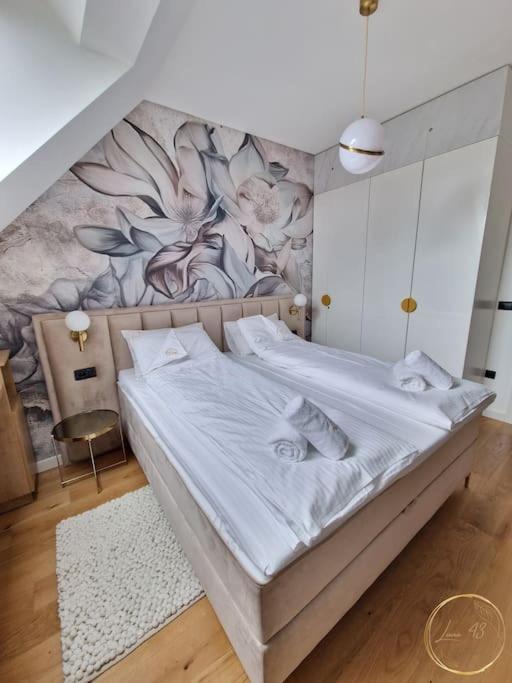 Luna 43 Luxury Apartment *