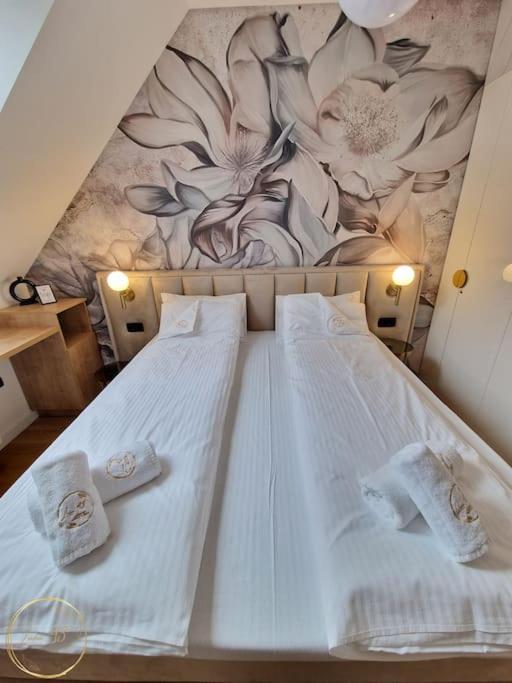 Luna 43 Luxury Apartment